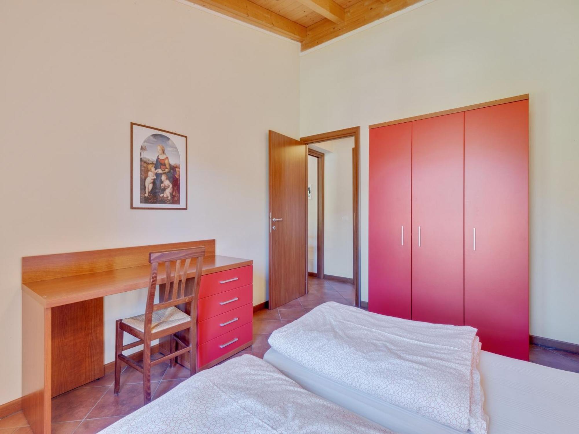 Spacious Apartment In Idro With Shared Pool 크로네 외부 사진